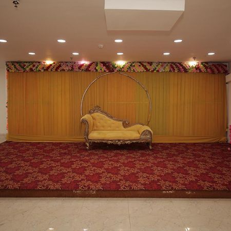Hotel The Anvi Residency Sector 122 노이다 외부 사진
